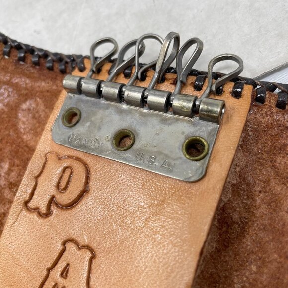 Vintage Tooled Leather 2-Piece Keychain Checkbook PAT 1960s Floral Western Tan - Picture 7 of 8